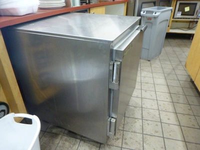 Beverage Air Under Counter Cooler