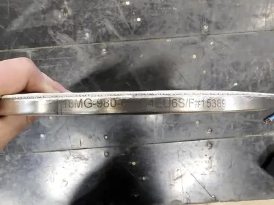 USED RUSSELL 27400