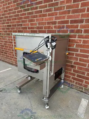 USED SARTORIUS STEDIM PRO MIXER DRIVE UNIT W/ 400 L BASE MODULE / TANK, BAGS