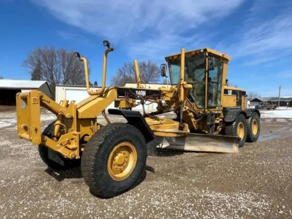 2007 Caterpillar 140HNA