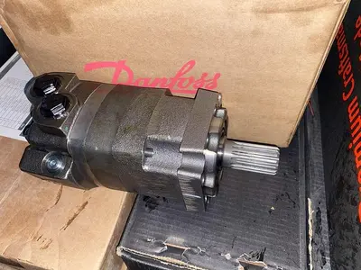 New | in-Stock CHAR-LYNN HYDRAULIC HEAD MOTOR 109-1116-006 Hydraulic and Pneumatic Motors Pennsylvania US | East West Machinery & Drilling #1417519