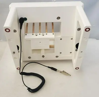 H-SQUARE WAFER PRESENTER WB5L-456