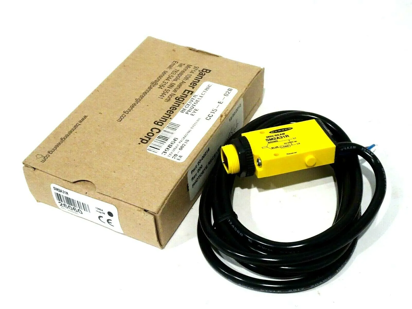NEW BANNER ENGINEERING SM2A31R PHOTOELECTRIC SENSOR 26060