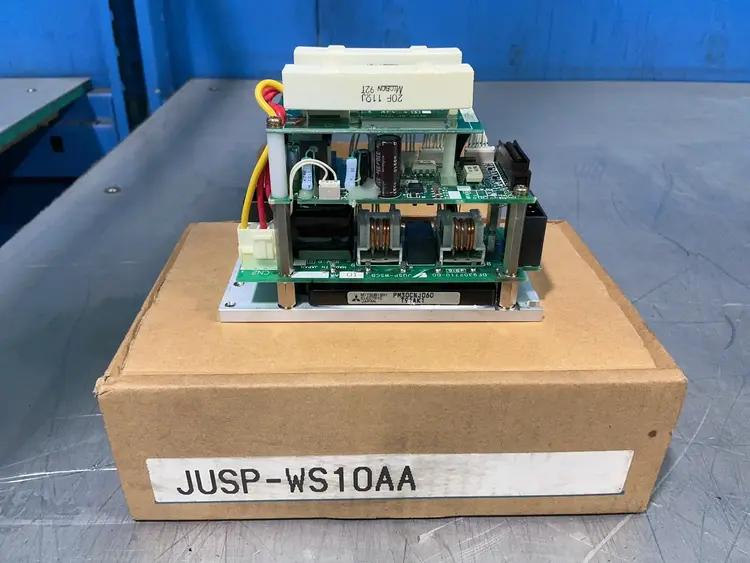 New | in-Stock 1999 YASKAWA / MOTOMAN JUSPWS10AA Servo Drives Ohio US | HGR 24 #1518300