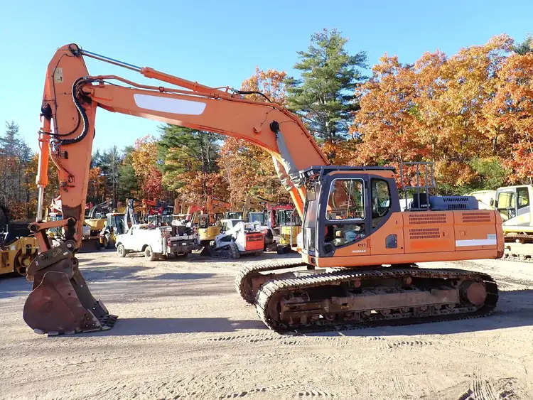 Used 2012 DOOSAN DX300 LC-3 Crawler Excavators Massachusetts US | Brookside Equipment Sales #1567534