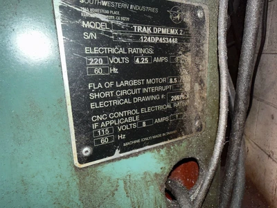 Used SOUTHWESTERN INDUSTRIES TRAK DPMEMX 2 Vertical Mills Illinois US | Aucto #1306764
