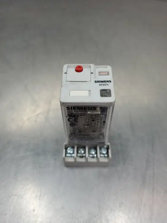 Used Siemens 3TX7112-1LF13 120VAC Relay w/Eaton D3PA2 Relay Socket Base Relays & Switches | Palmetto Automation #1150683
