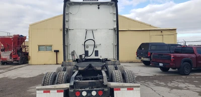 Used 2019 KENWORTH T680 WITH A 14.9L L6 DIESEL ENGINE. Conventional trucks Michigan US | Miedema Asset Management Group #1340423