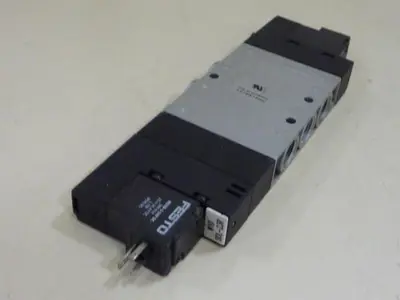 USED FESTO CPE18-M1H-5/3E-1/4