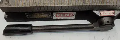 USED KANETSU KMT-2040A