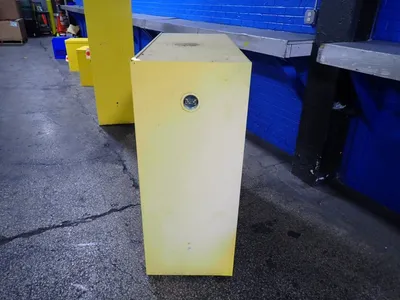 Used JUSTRITE 893000 Cabinets Ohio US | HGR 24 #1147837