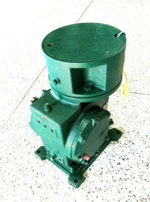 NEW MASTER 180WM28J GEAR REDUCER 15:1 LH MOUNT M649221