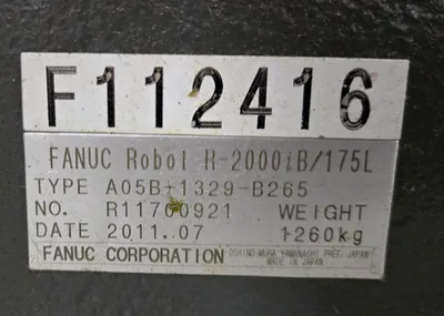 USED 2011 FANUC R-2000IB/175L