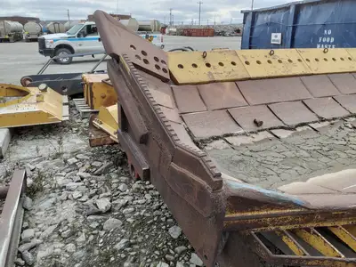 USED KOMATSU D375