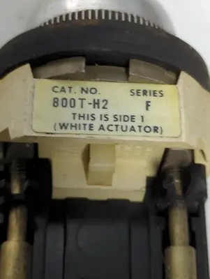 Used ALLEN-BRADLEY 800T-H2 Relays & Switches Ohio US | Surplus Asset Holdings #1553673