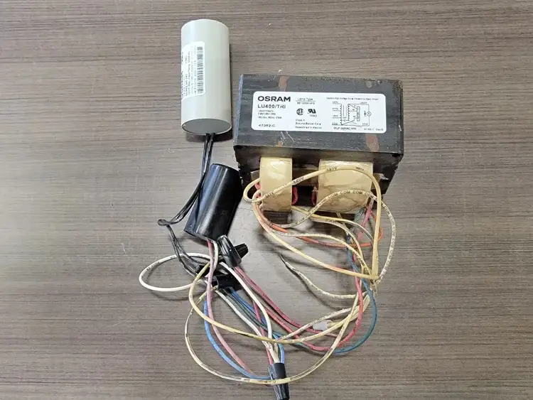 Used OSRAM LU400/TRI Misc Electrical & Power Parts British Columbia CA | Lenmark #250185