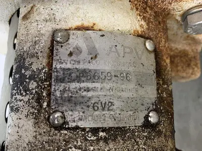 USED APV CREPACO 6V2