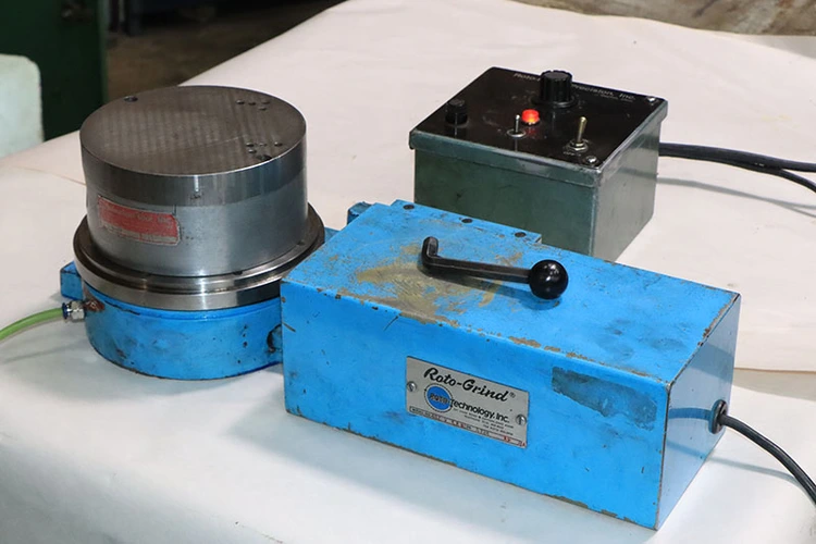 Used ROTO TECHNOLOGY ROT0-GRIND 407 V LAB, VARI-SPEED CONTROL, Rotary Tables New Jersey US | Machinery Values #1285810