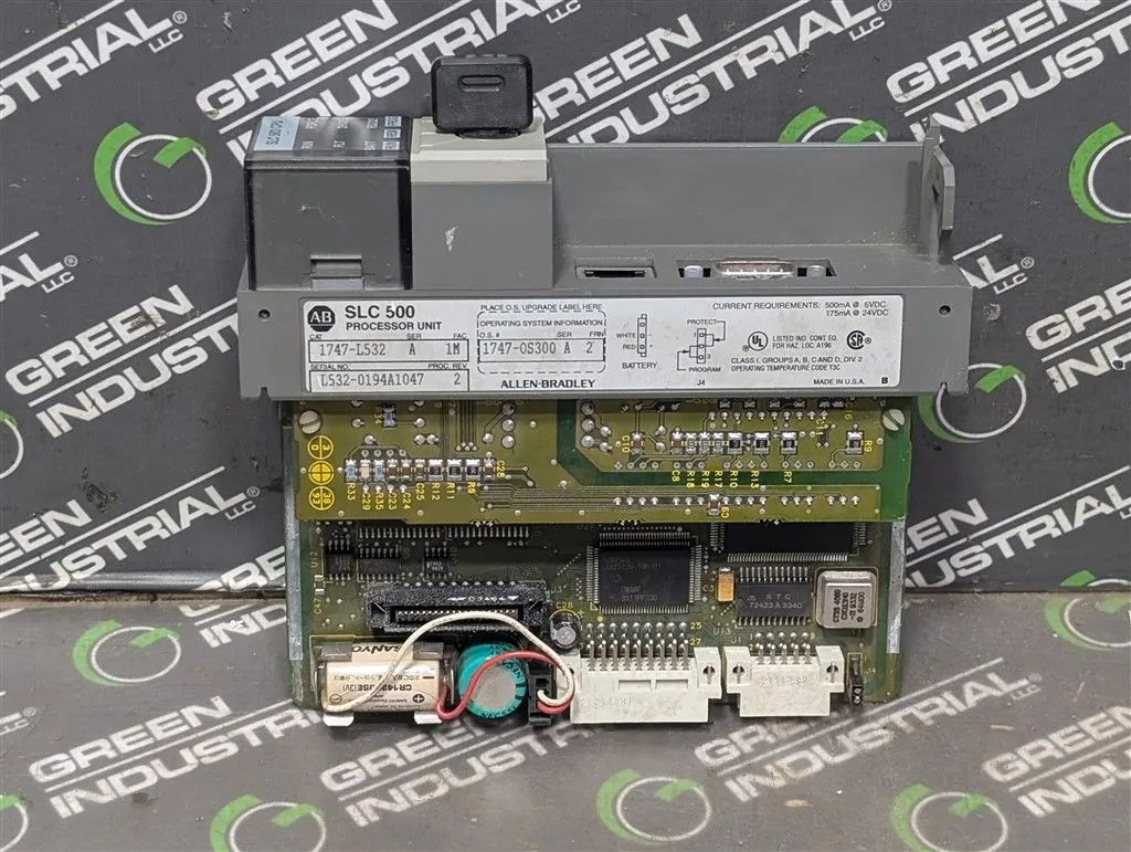Allen Bradley 1747-L532/A SLC 500 Processor Unit Proc. Rev. 2 No Cover Used