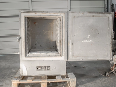 Lab Line 2492 Instruments Oven