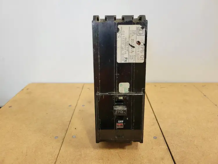 Used SQUARE D Q1370 Switchgears British Columbia CA | Lenmark #242614
