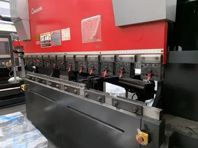 USED 2013 HS8025 Amada