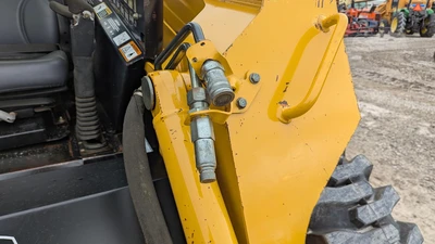 USED 2003 DEERE 270 II