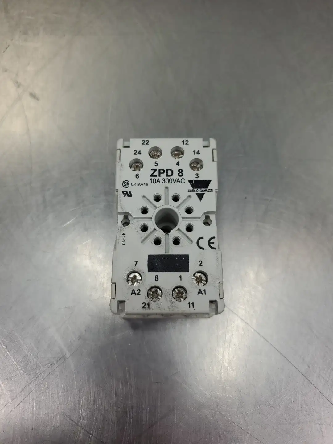 USED Carlo Gavazzi ZPD8 Relay Base, 10A, 300VAC
