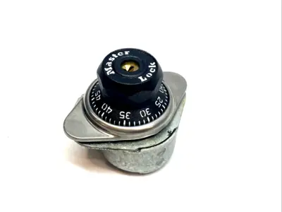 USED MASTER LOCK BUILT‑IN COMBINATION LOCKER LOCK 3‑DIGIT DIAL LOT OF 25