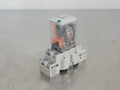 USED EATON D7PF2AT1