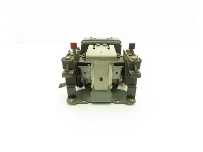 General Electric CR7006D 101HE Motor Starter Contactor 25Hp 600VAC