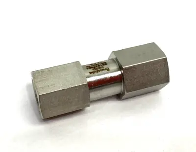 USED SWAGELOK STAINLESS STEEL POPPET CHECK VALVE, FIXED PRESSURE, 1/4" NPTF