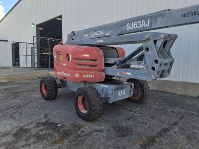 USED 2015 Skyjack SJ63AJ
