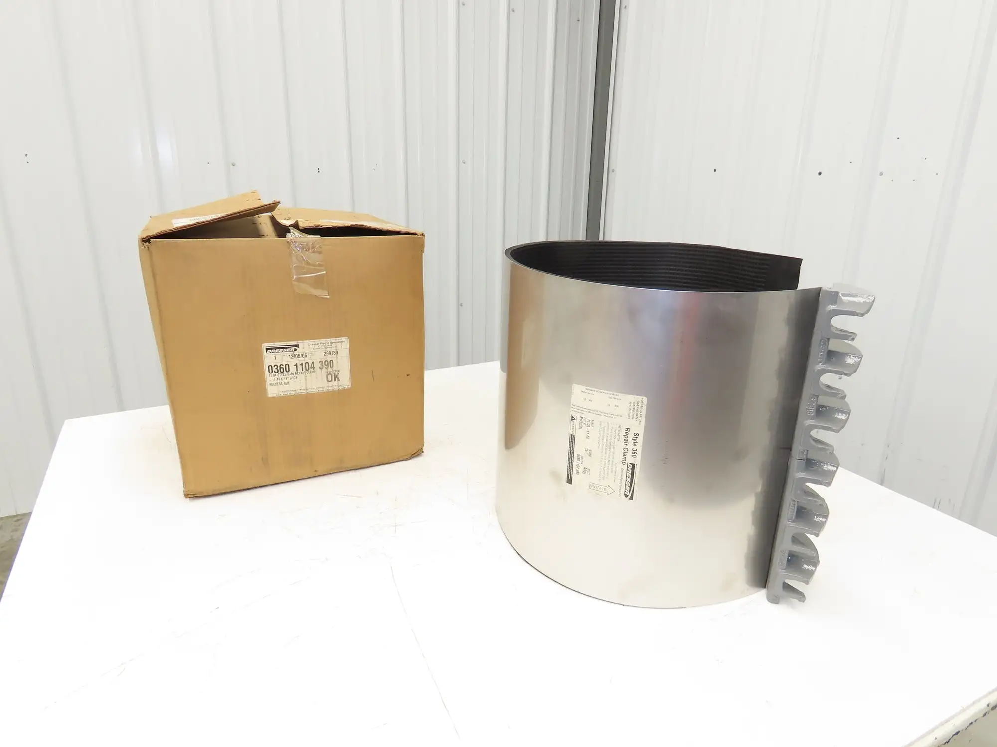 Dresser 0360-1104-390 Steel Repair Clamp Style 360 Stainless Steel 11.44" X 15"W