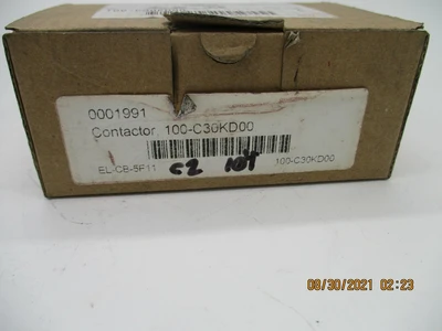 Allen-Bradley 100-C300 00C SER C New 3 Main Poles Contactor