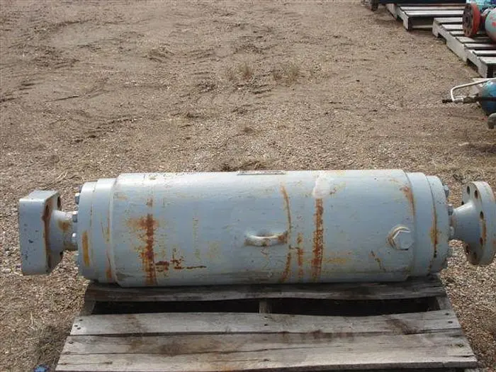 Used NIXCO 3" INLINE FLOW THRU PULSATION DAMPENER Automotive Parts Saskatchewan CA | Chad Equipment #466613