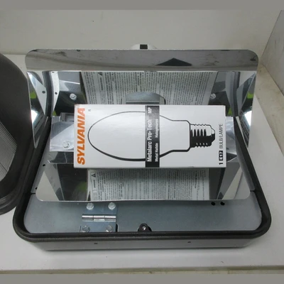 Lithonia Lighting TWA 70W Wall Pack