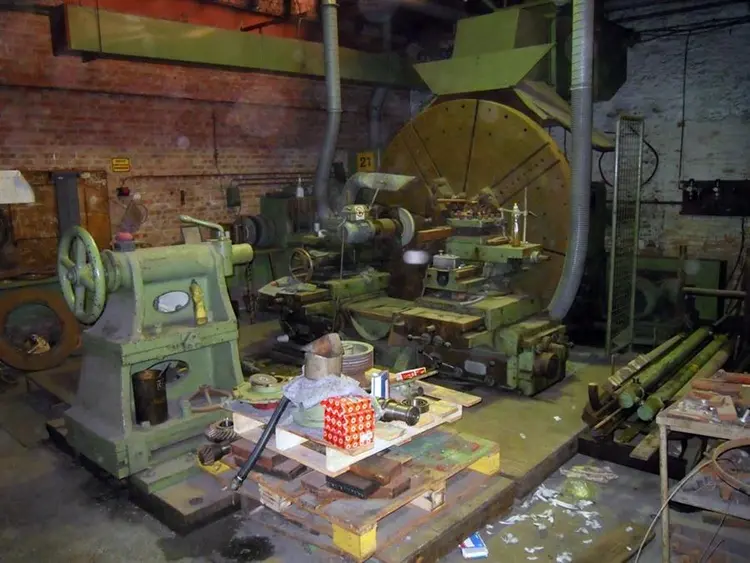 Used MFD Ø 2400 Engine Lathes BE | Apt International N.V #361709