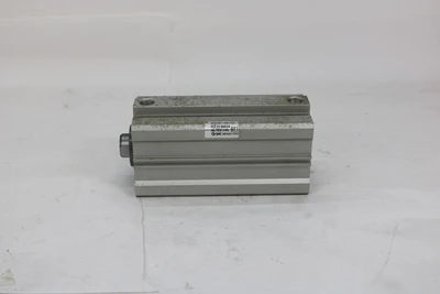USED SMC CDQ2A50-100D-XC35