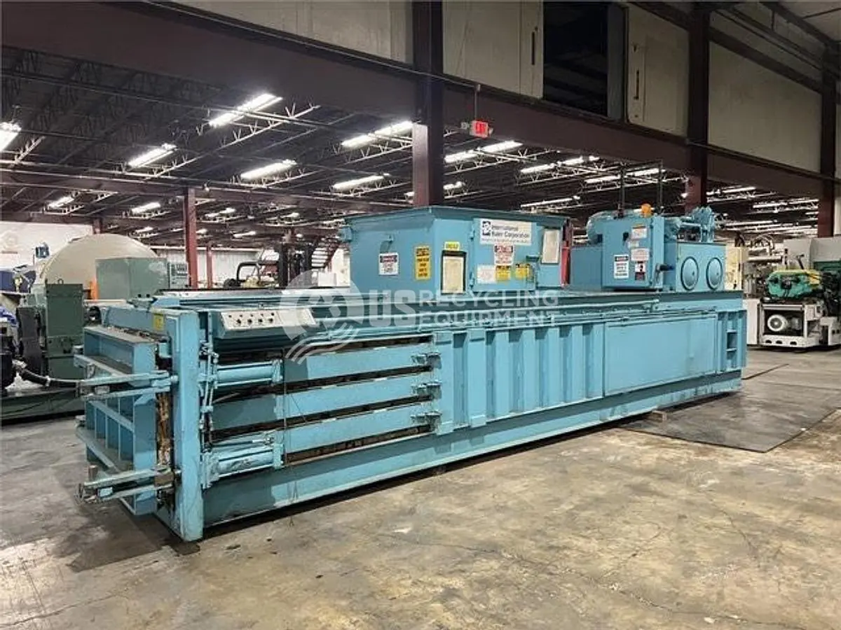 USED 1992 INTERNATIONAL BALER IB-1290 CLOSED DOOR HORIZONTAL