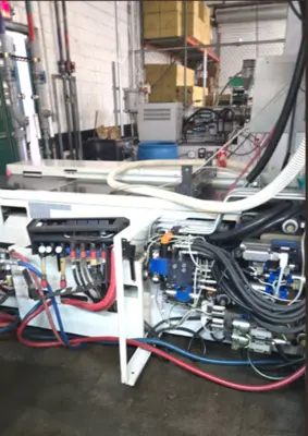 2015 ARBURG VERTICAL/VERTICAL 1500T-2000-800 Injection Molding Horizontal/Vertical | Machinery Network (13)