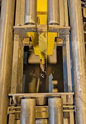 72" x 20,000 Lbs Avon Pick & Place Downlayer