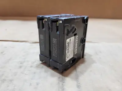 Used SIEMENS Q220 Switchgears British Columbia CA | Lenmark #1438578