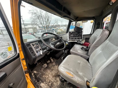 Used 2002 FREIGHTLINER FL70 Concrete Mixer Trucks Pennsylvania US | Proxy Equipment #1377936