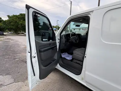 Used 2017 NISSAN NV 2500 Vans Florida US | Truck and Van Outlet #1509204