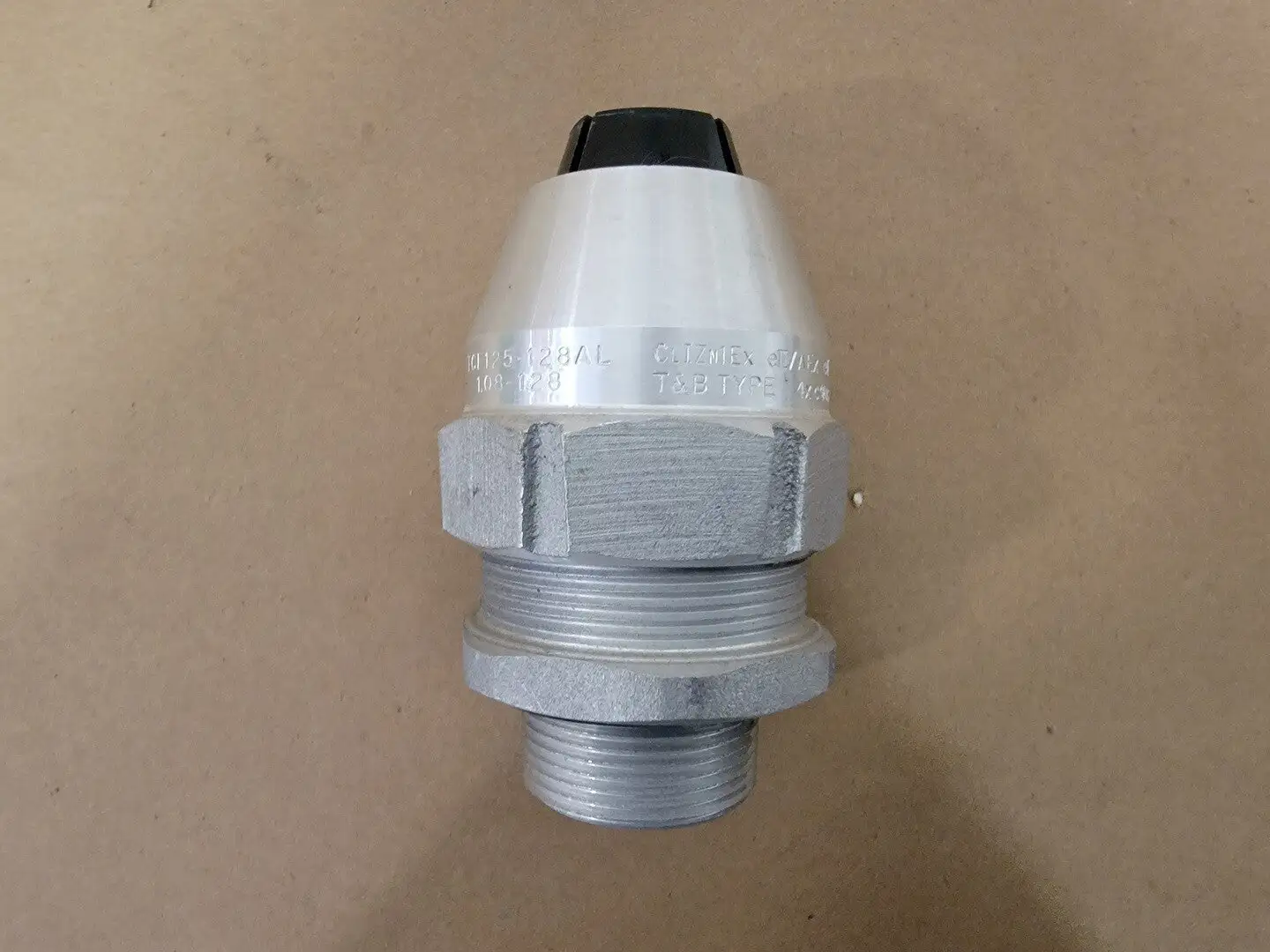 NEW THOMAS & BETTS TCF125-128AL