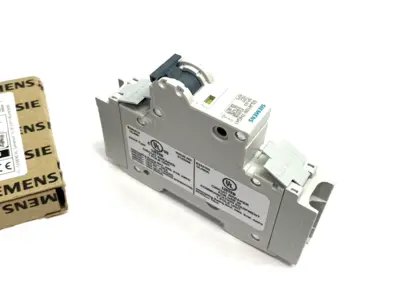 USED SIEMENS MINIATURE CIRCUIT BREAKER 8A 1-POLE C-CHAR.