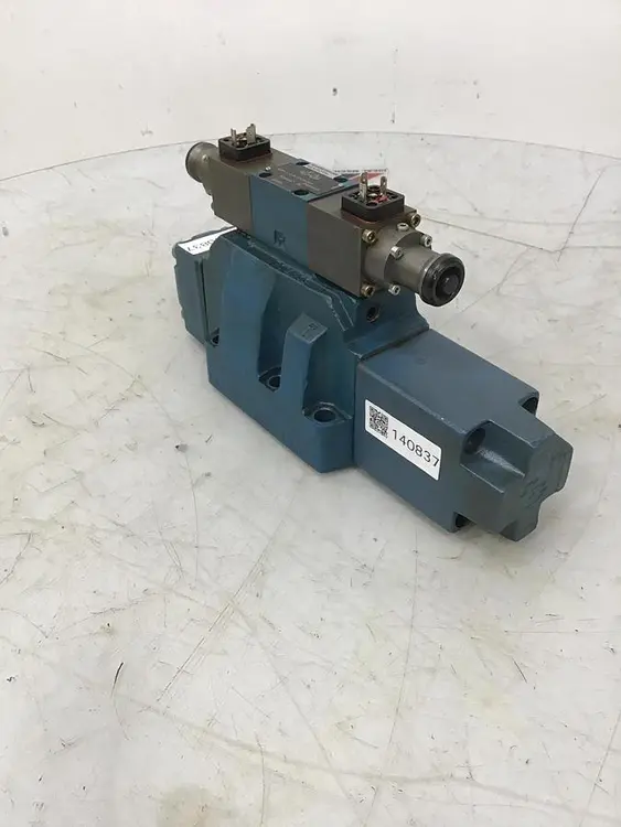 Used REXROTH 4WRZ25W132551/6A24NEZ4/M Valves/Fittings Michigan US | Ideal Machinery #690668