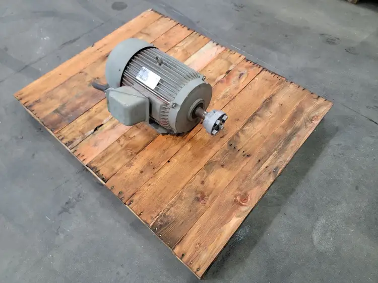 Used TOSHIBA B0204FLF2U2H Motors (misc) British Columbia CA | Lenmark #246377