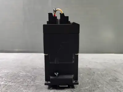 USED SIEMENS 6GK5208-0BA00-2AA3